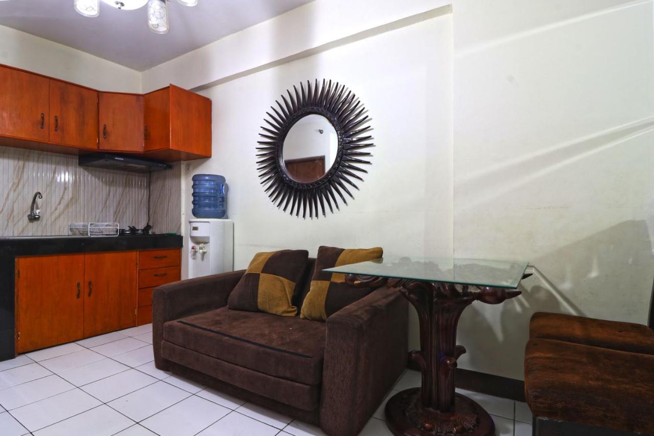 Inkubus Gateway Apartment Ahmad Yani Bandung Bagian luar foto